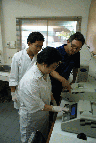 Dr Gary Kong